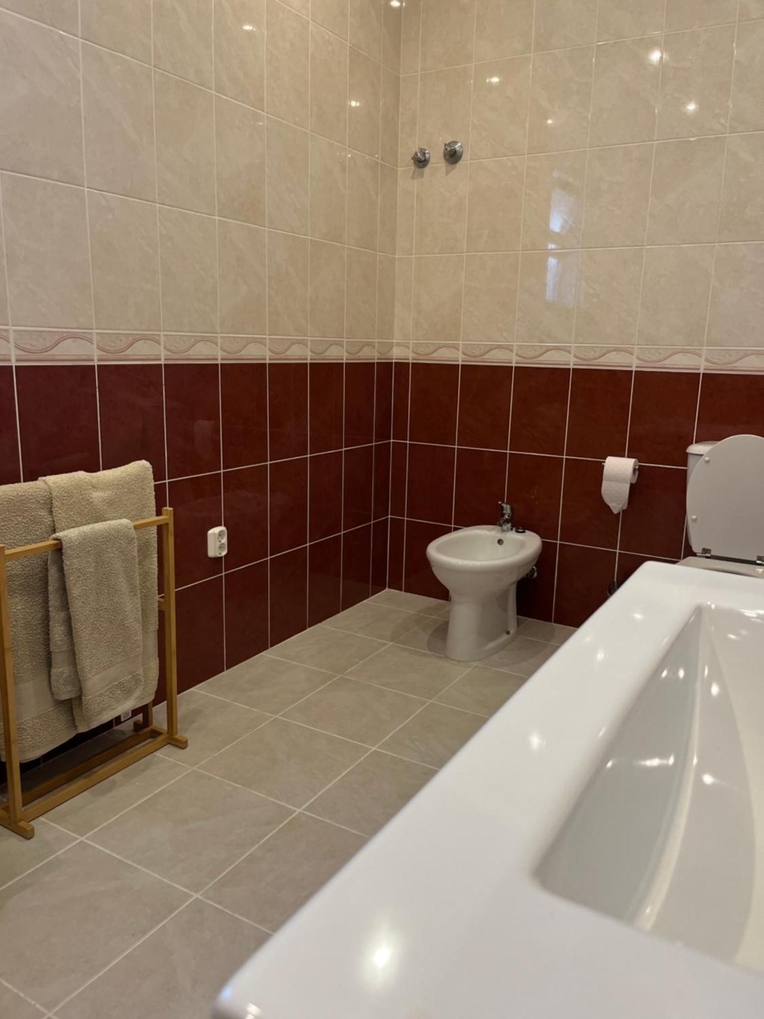 Vila Gloria Guesthouse لاغوس المظهر الخارجي الصورة