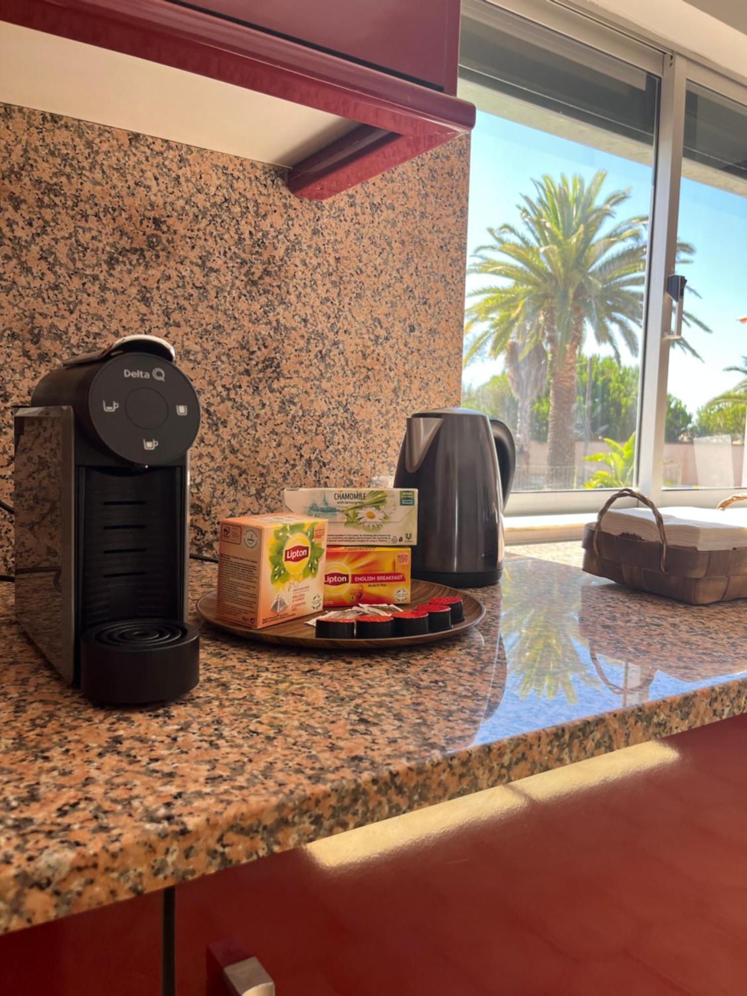 Vila Gloria Guesthouse لاغوس المظهر الخارجي الصورة