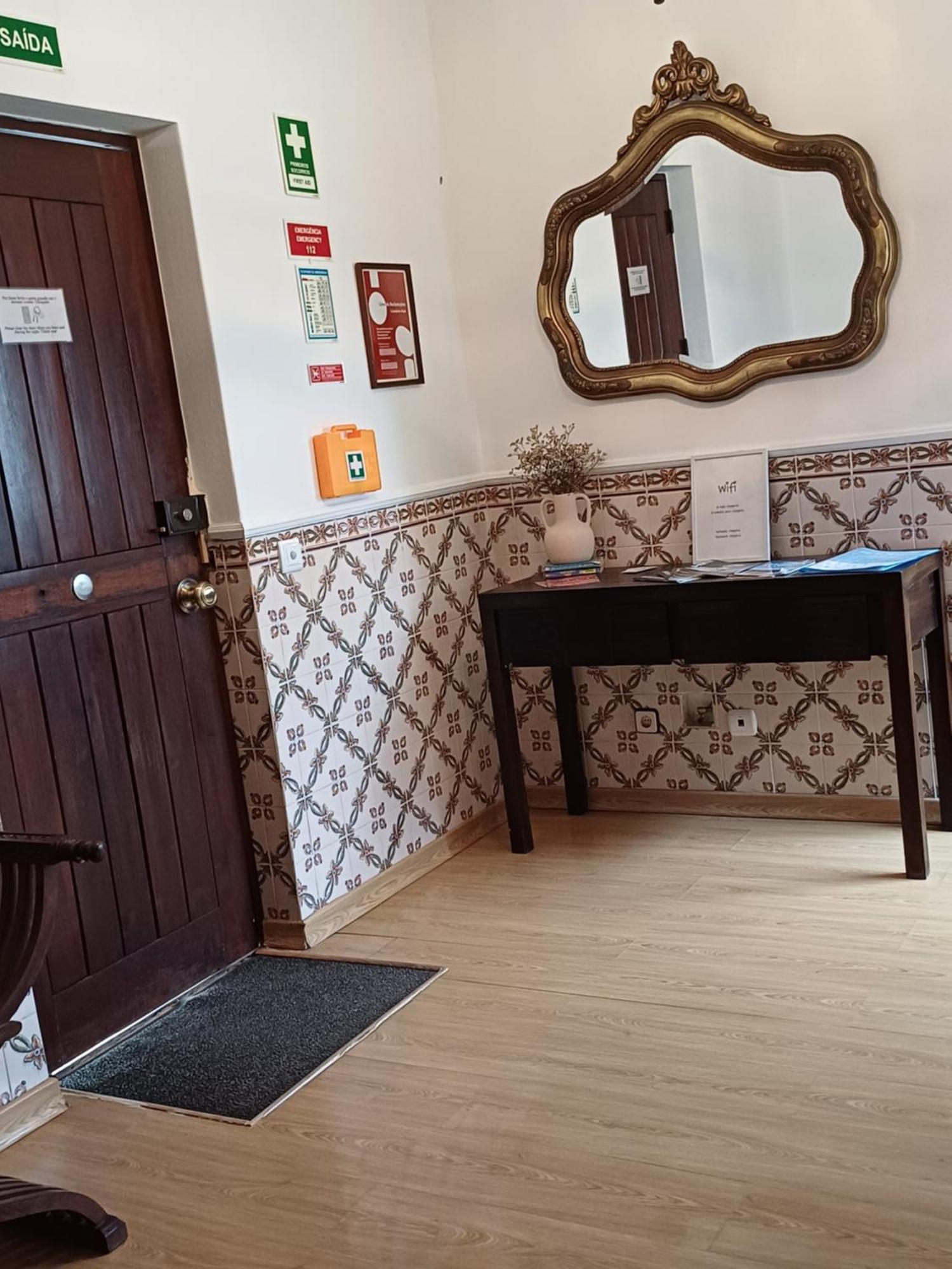 Vila Gloria Guesthouse لاغوس المظهر الخارجي الصورة