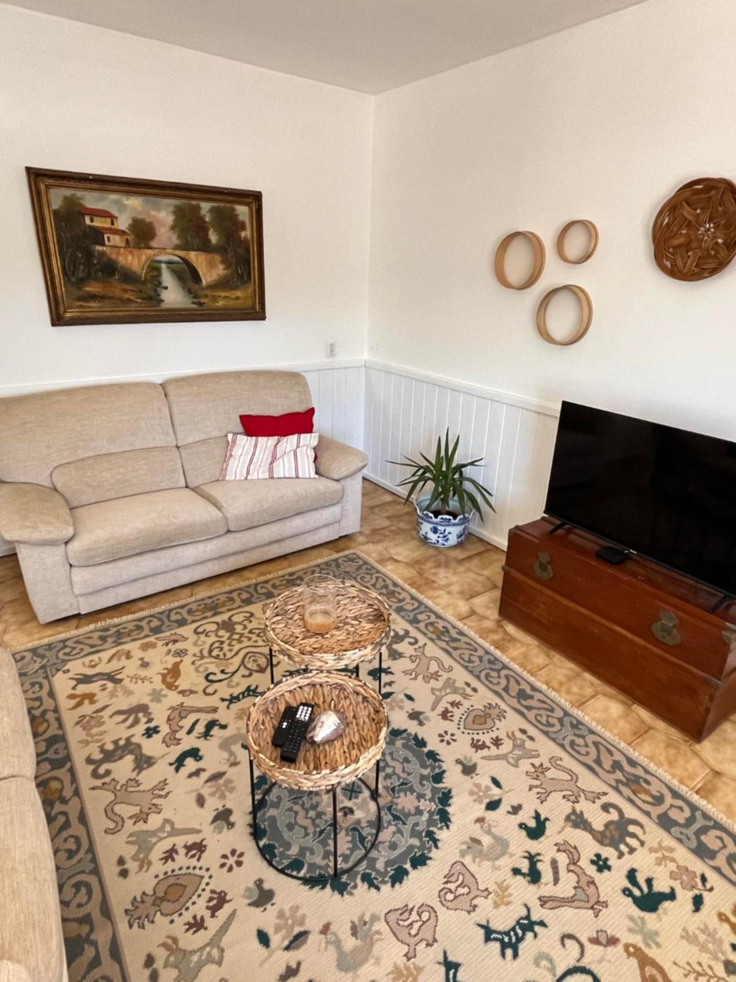 Vila Gloria Guesthouse لاغوس المظهر الخارجي الصورة